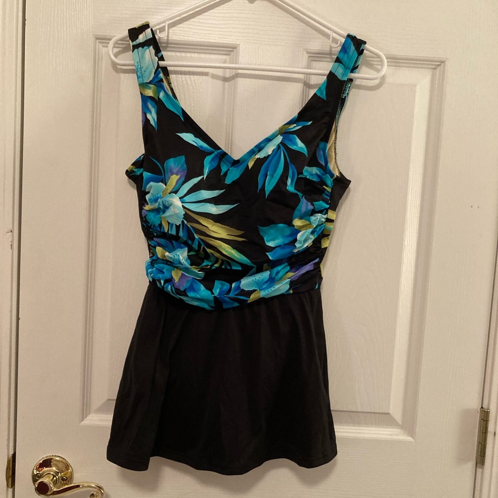 White Stag Missy M Beautiful Blue and Black Floral One Piece Swimsuit with Skirt